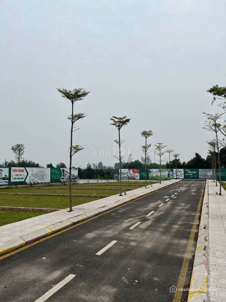 Bán đất thổ cư: BÁN LÔ ĐẤT HOÀ LẠC NGÕ THÔNG ĐẤT ĐẸP THANH KHOẢN NHANH CHỈ NHỈNH