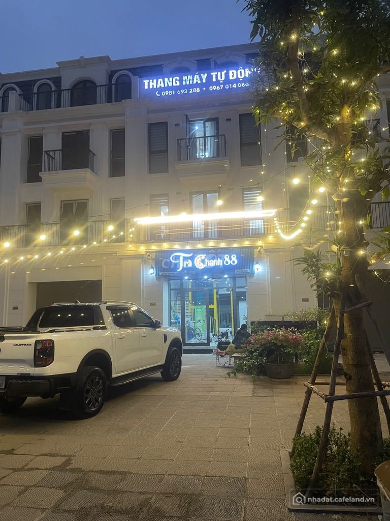 Bán nhà phố dự án: Bán lk shophouse kinh doanh