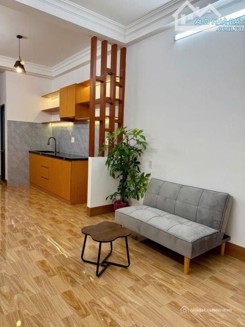 Bán nhà riêng:  Bán nhà 1T1L xinh xắn Lê Lợi, hẻm daisu gần, 2PN 2WC, Tây Bắc, 