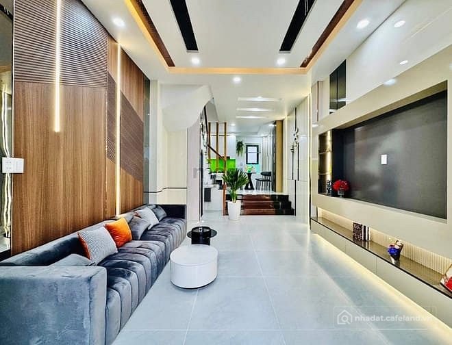 Bán nhà riêng: Nhà đẹp đường 3 Tháng 2 khu sầm uất Q10 47m2 giá 1.77tỷ HXH an ni