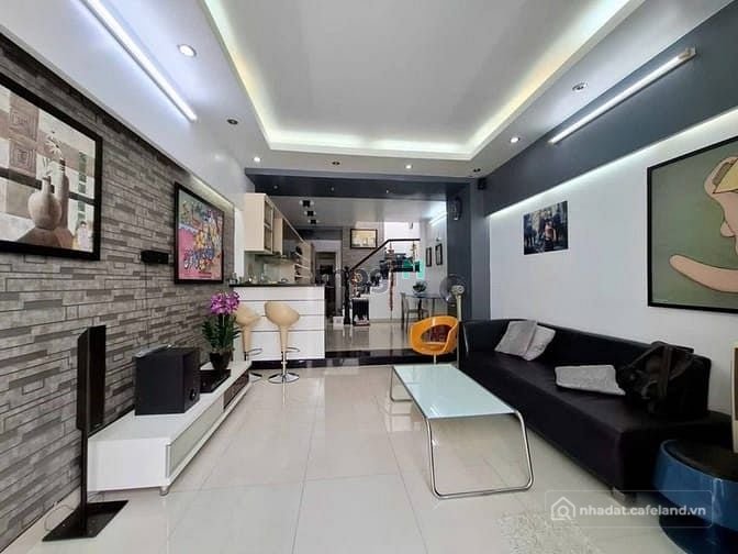 Bán nhà riêng: Bán nhà Nguyễn Tri Phương gần bệnh viện lớn giá 1.89tỷ 51.7m2 SHR