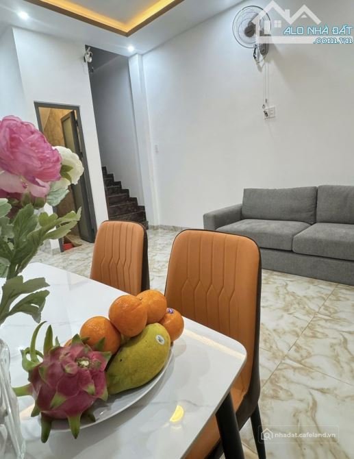 Bán nhà riêng: Bán nhà 1T2L hẻm dasu Ba Cu Phường 4, trung tâm TP. Vũng Tàu.