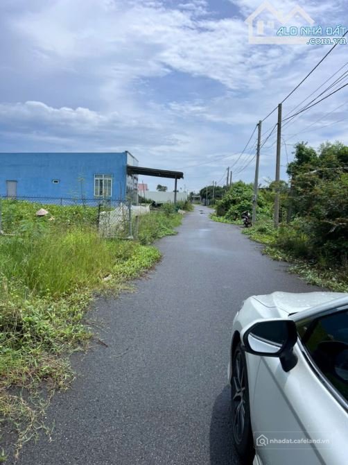 Bán đất thổ cư: Bán lô đất mặt tiền nhựa xã Hồ Tràm (Phước Thuận cũ), tp Hồ Chí 