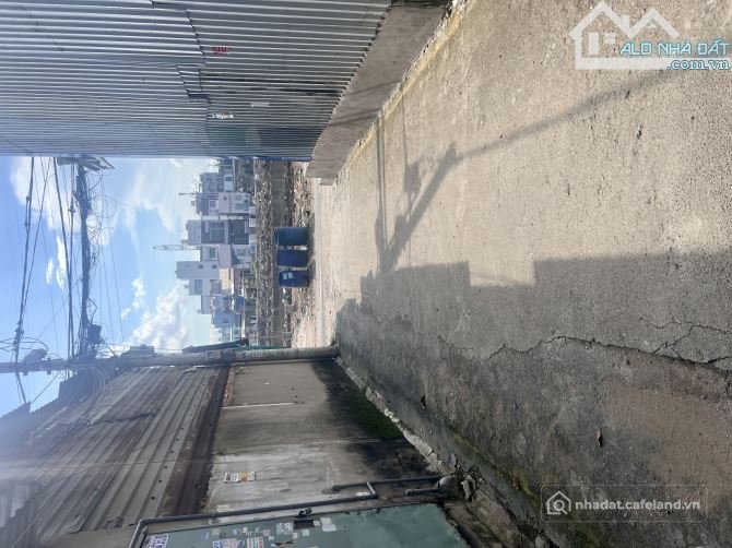 Bán nhà riêng:  NHÀ MẶT TIỀN BỜ SÔNG – KÊNH THAM LƯƠNG – NGANG KHỦNG 7M – 72M² 