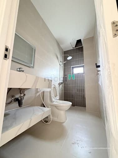 Bán nhà riêng: Bán Nhà 4 Tầng Mới Lã Xuân Oai - Long Trương TĐ, HXH, 52m2 Giá 6.