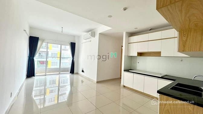 Bán căn hộ chung cư: Quận 10 - 2pn2wc 1ty730 bao sang tên C/c Charmington La Poi