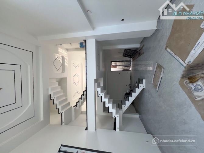 Bán nhà riêng: BÁN NHÀ MỚI HẺM XE HƠI CẠNH KHU TÊN LỬA – DT 5×11 – KẾT CẤU 5 TẦN