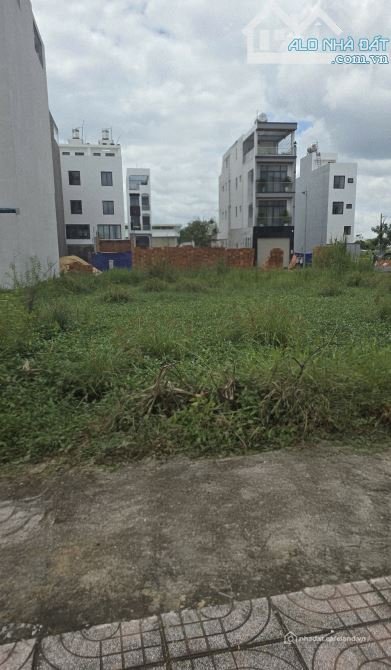 Bán đất thổ cư: ĐẤT Bình Tân - Giá 3,5 Tỷ - 60m2 - Đường Nhựa - Gần Bệnh Viện Bì