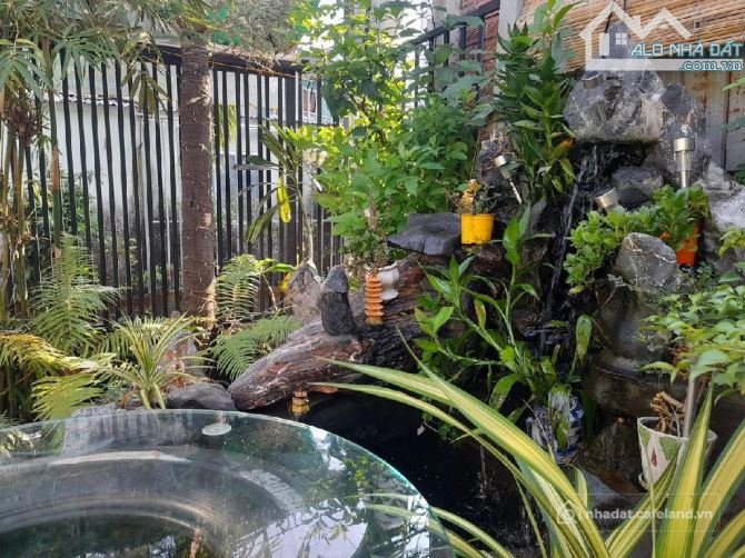 Bán nhà riêng: BÁN NHÀ 3 TẦNG HỒ VĂN LONG TÂN TẠO 205M2, 7,4X28, 5,5TY