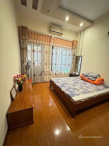 Bán nhà riêng: Bán nhà Giải Phóng 50m², 3 tầng, mặt tiền 4m