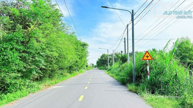 Bán đất thổ cư: THỊ TRẤN PHƯỚC HẢI - LONG ĐẤT - BRVT; đi biển chỉ 5 phút 522M