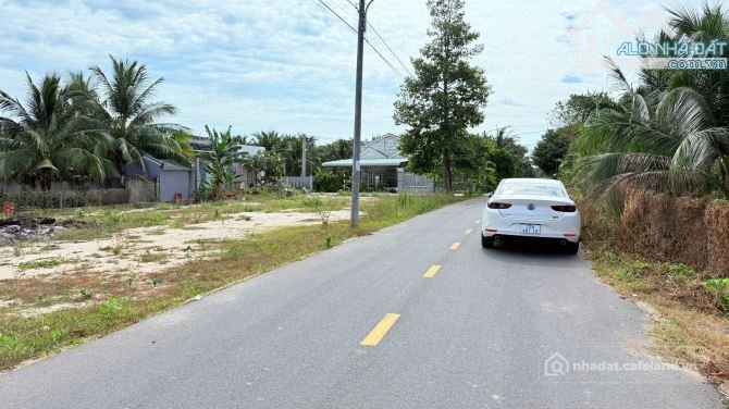 Bán đất thổ cư: THỊ TRẤN PHƯỚC HẢI - LONG ĐẤT - BRVT ; cách biển Phước Hải chỉ 5