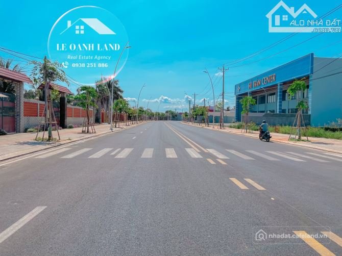 Bán đất thổ cư: LÔ ĐẤT ĐẸP CÁCH BIỂN CHỈ 1KM, PHỦ HỒNG ĐẤT Ở, ĐƯỜNG NHỰA, GIÁ RẺ