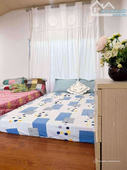 Bán nhà riêng:  BÁN NHÀ HẺM PHAN CHU TRINH – KHU PHỐ TÂY, GẦN BIỂN BÃI SAU, THÍ