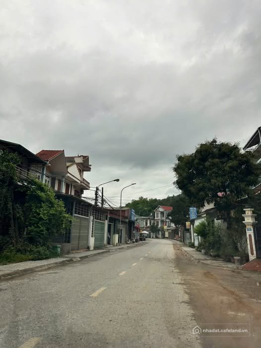 Bán đất thổ cư: Đất nền Ngọc Xuân, 277m2, mặt tiền 20m, ô tô tránh, chỉ 2 tỷ