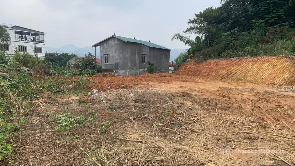 Bán đất thổ cư: Đất Sông Hiến 100m2, mặt tiền 5.3m, giá 1 tỷ - Ô tô đỗ tận nơi