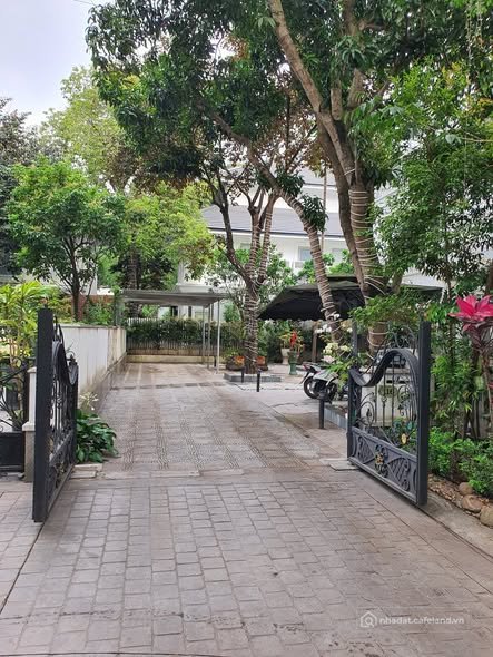 Bán biệt thự: Bán biệt thự Ecopark Hưng Yên, 428m2 xây 3 tầng, mặt tiền 24m