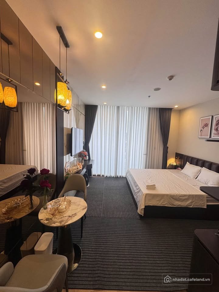 Bán căn hộ chung cư: Bán căn hộ studio Icon40, full nội thất 5 sao, diện tích 30