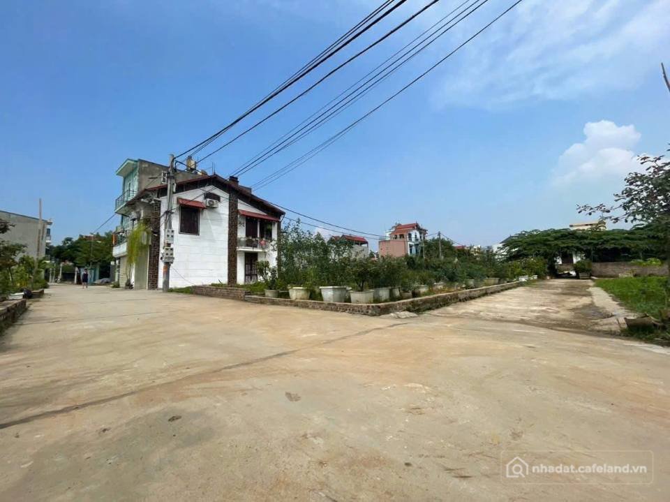 Bán đất thổ cư: Đất vàng 52m2 - tổ 9 Quang Minh ô tô tải vào tận nơi, giá hời cự