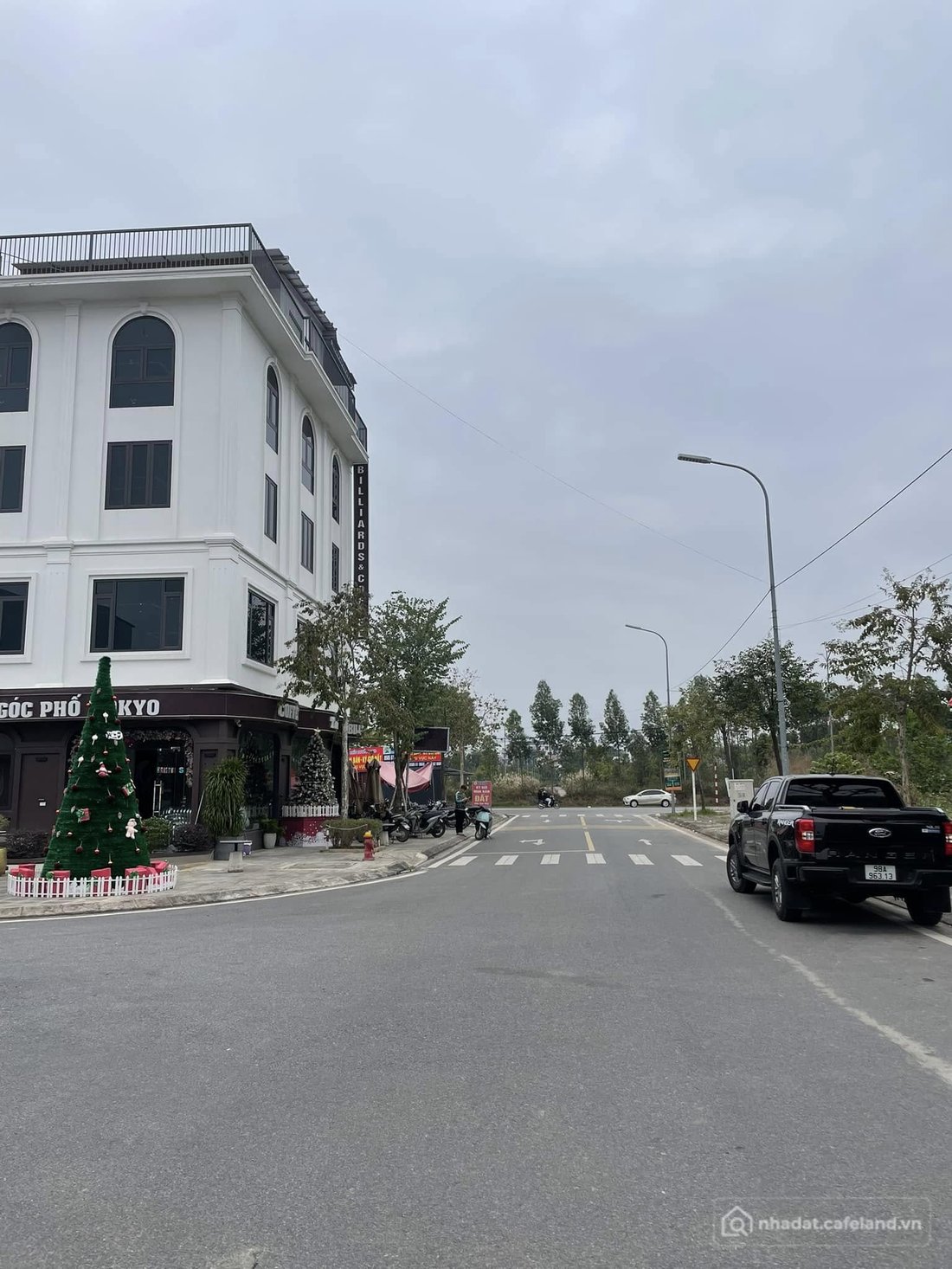 Bán đất thổ cư: Đất KĐT Việt Hàn - Lô góc 90m2, mặt tiền 5m, giá 3,9 tỷ - Đầu tư