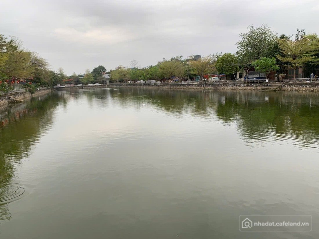 Bán đất thổ cư: Bán mảnh đất đẹp nhất khu đô thị Dương Nội, cách Aeon Mall 600m