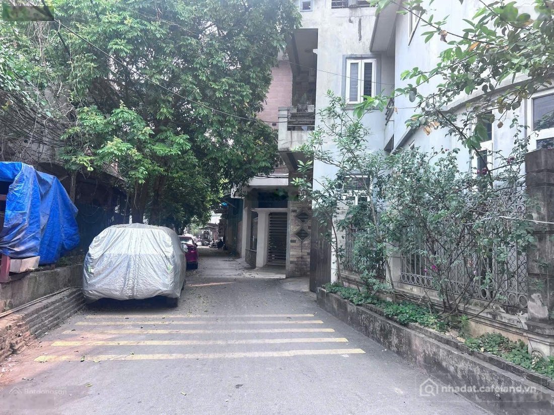 Bán nhà riêng: Bán lô đất vàng ngay khu độ thi Parkcity-Dương Nội ô tô gần,ngõ b