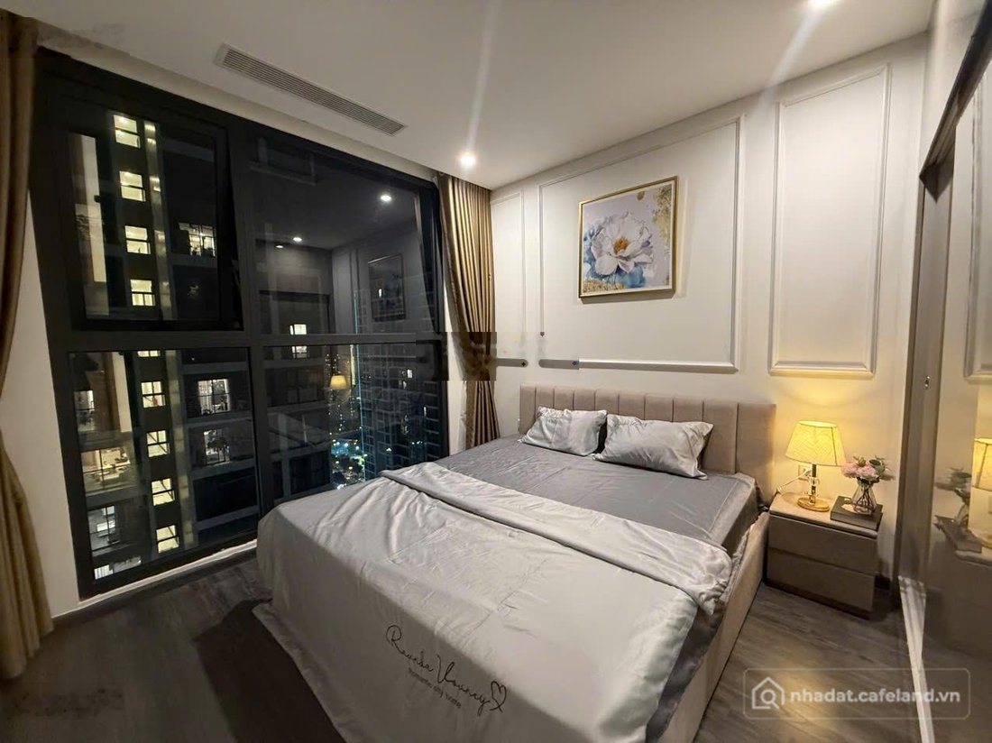Bán căn hộ chung cư: Bán căn hộ CT2 Nam Xa La 2PN, 83m2, full nội thất, sổ đỏ ch