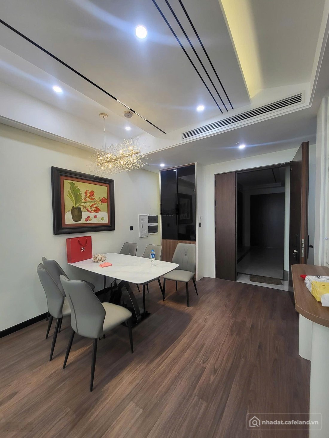 Bán căn hộ chung cư: Độc quyền quỹ căn chuyển nhượng giá tốt heritage hồ tây. gi