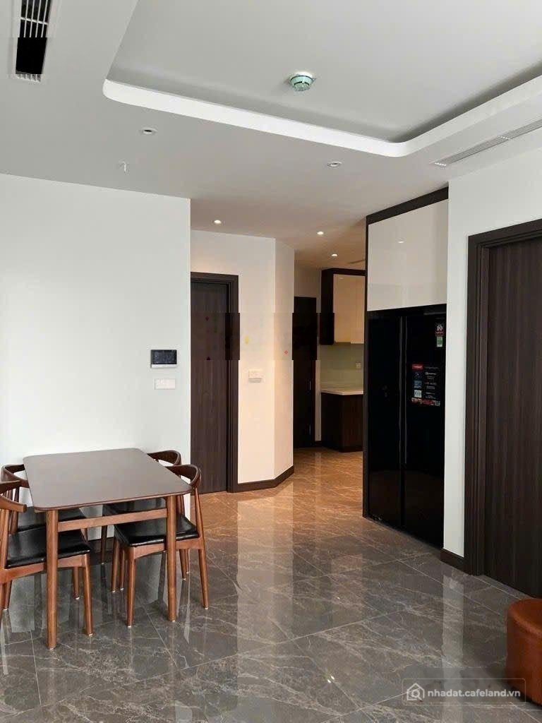 Bán căn hộ chung cư: Chung cư CC The Gloria Nguyên Hồng, Đống Đa - 57m2 2 ngủ, 2