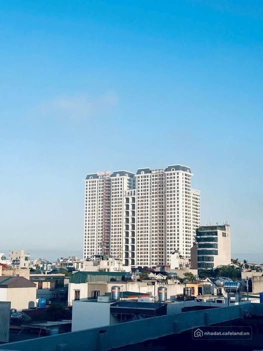 Bán căn hộ chung cư: Bán gấp căn hộ 2 ngủ, 2 vệ sinh dự án Eden Garden, tầng 20,