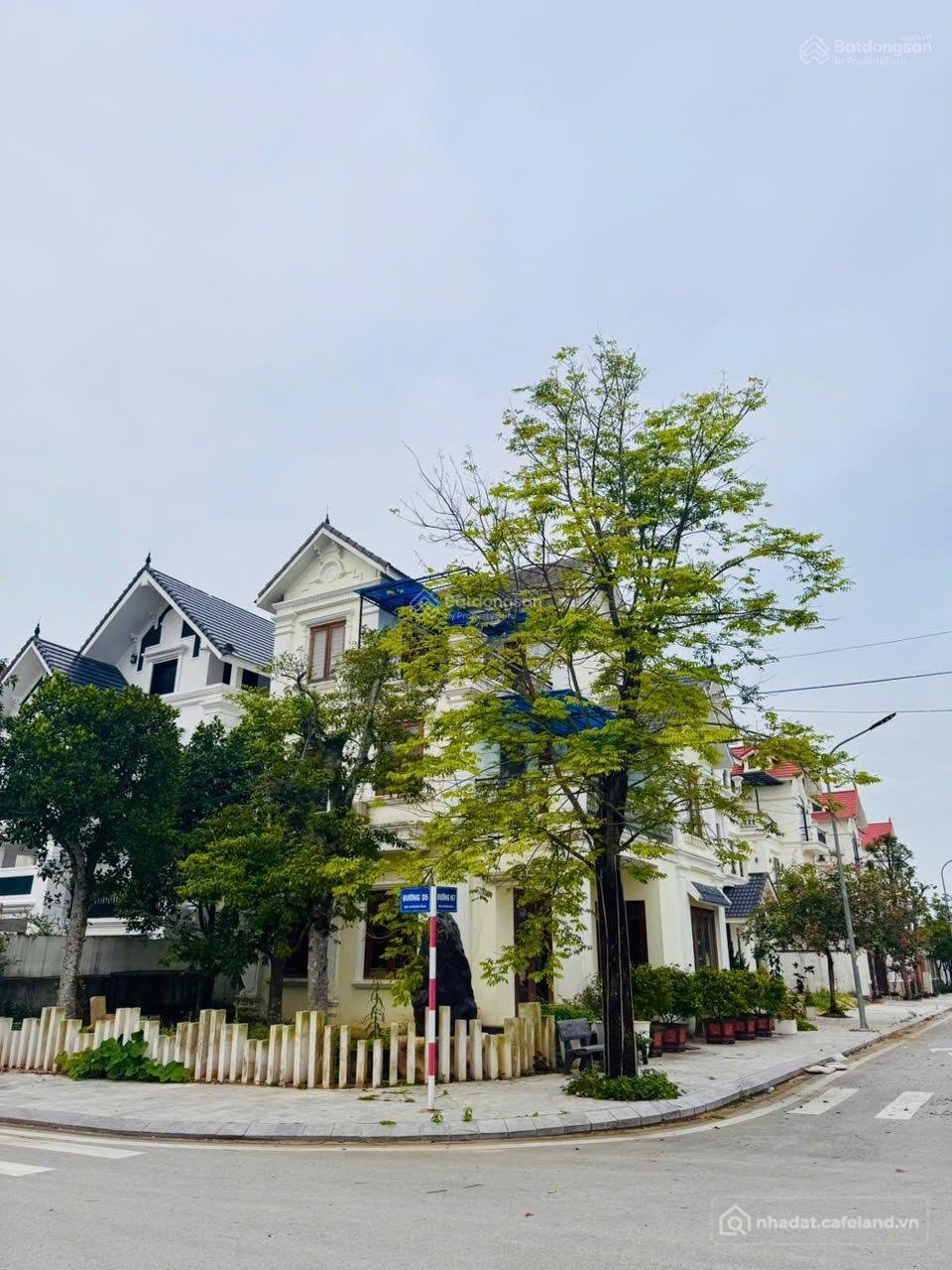 Bán biệt thự: Bán nhà biệt thự LỐI 2 ĐƯỜNG 72 Cửa Lò Beach Villa RẺ NHẤT, 15,3 t