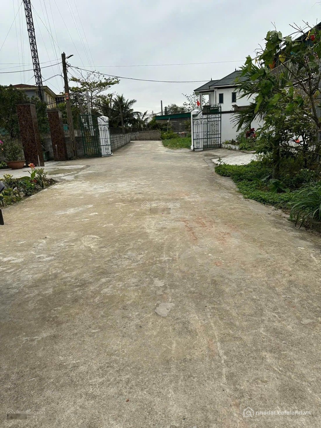 Bán đất thổ cư: Hơn 2 tỷ lô đất đẹp cách Vin Wonders Cửa Hội chỉ vài bước chân -