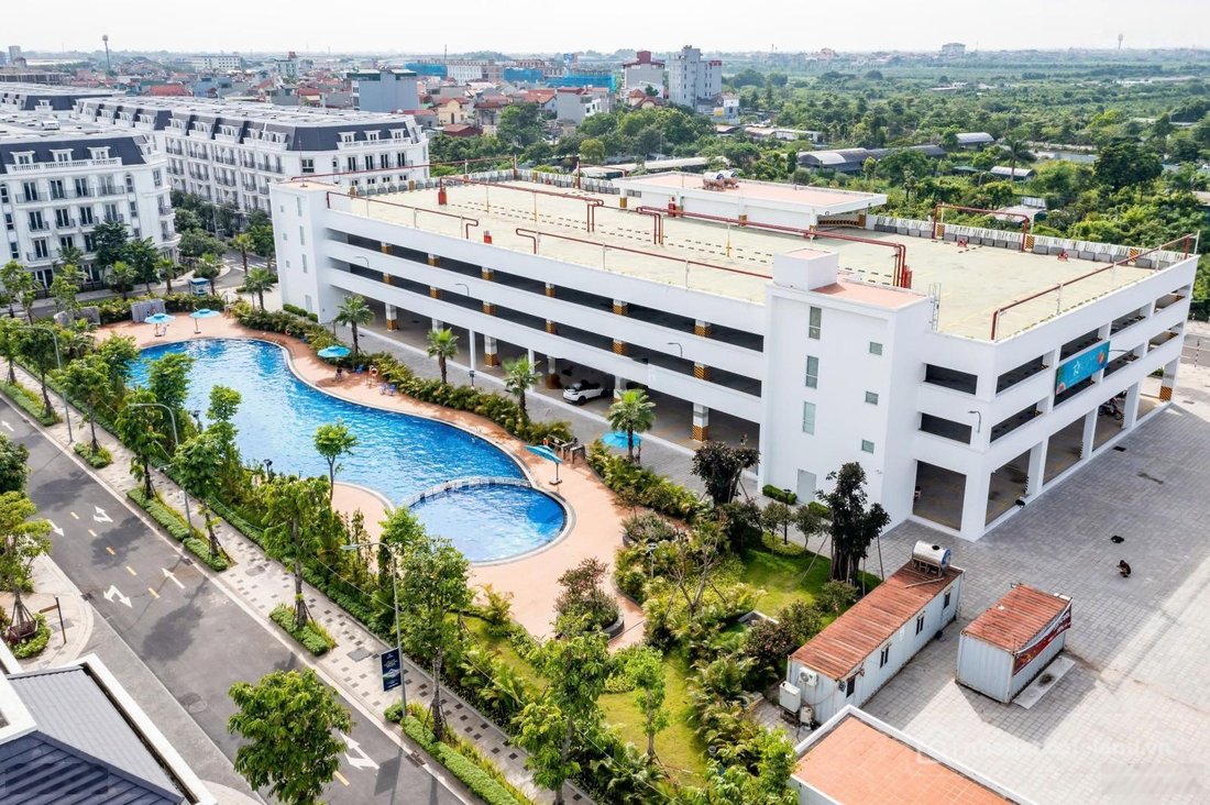 Bán biệt thự: Eurowindow Twin Park Giâm Lâm- 16.9 Tỷ- LK 75m2- MT 5m- 5T- Cạnh C