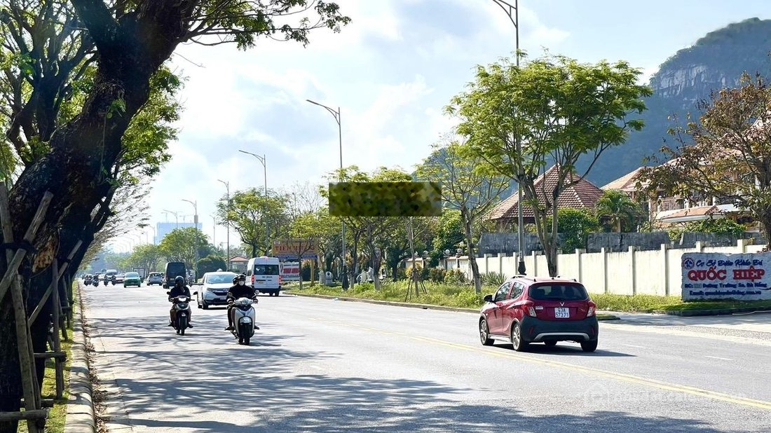 Bán đất thổ cư: Bán đất mặt tiền Trường Sa khu Sơn Thủy đối diện resort giá chỉ 