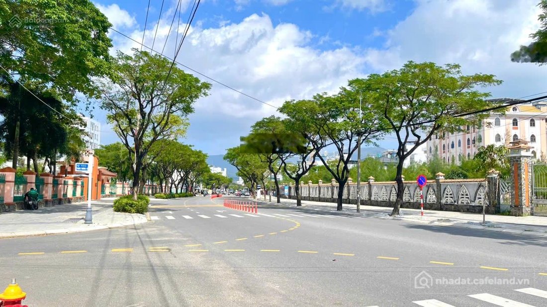 Bán đất thổ cư: Siêu phẩm lô góc Hồ Nghinh Vị trí vàng cạnh Four Points by Shera