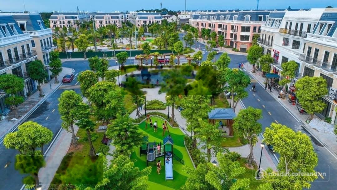 Bán nhà phố dự án: Vincom shophouse chuyển nhượng 3. X tỷ không có căn thứ 2