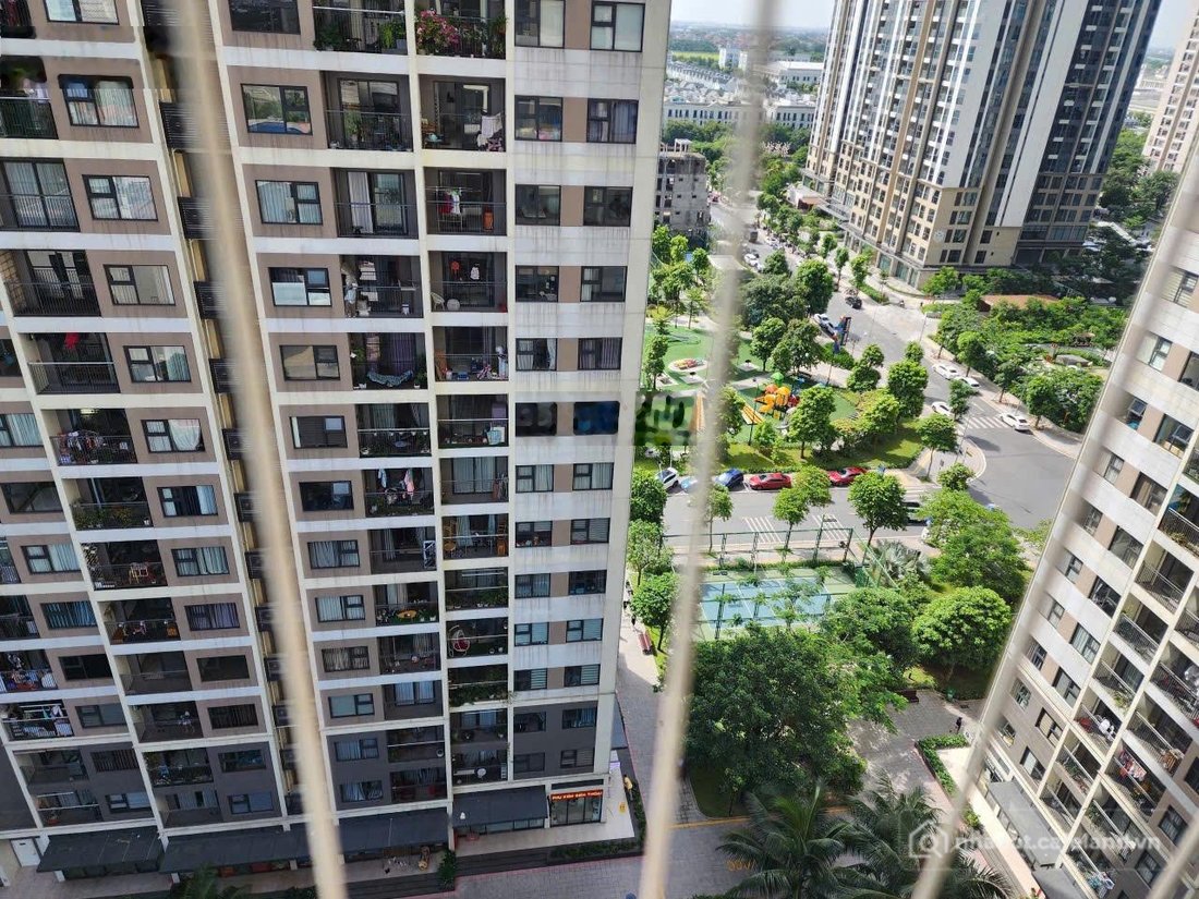 Bán căn hộ chung cư: Chính chủ bán căn góc 2N2VS DT 65m2 toà BE1 tầng trung phân