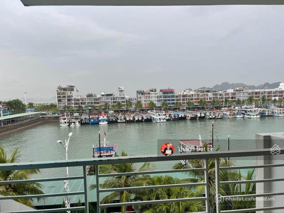 Bán nhà phố dự án: Bán căn Shophouse 4,5 tầng 81m2 View Biển Mặt Cảng Tàu Du Lịc