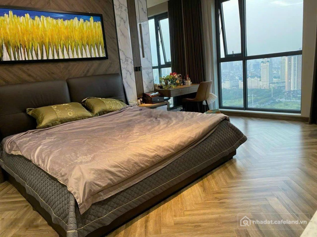 Bán căn hộ chung cư: Căn góc trung tâm tài chính Dreamland Bonanza, 21 tỷ, 175m2