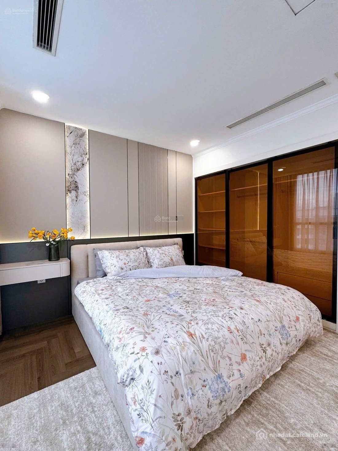 Bán căn hộ chung cư: Hàng hiếm tại Geleximco Southern Star 897 Giải Phóng, 3N 2V