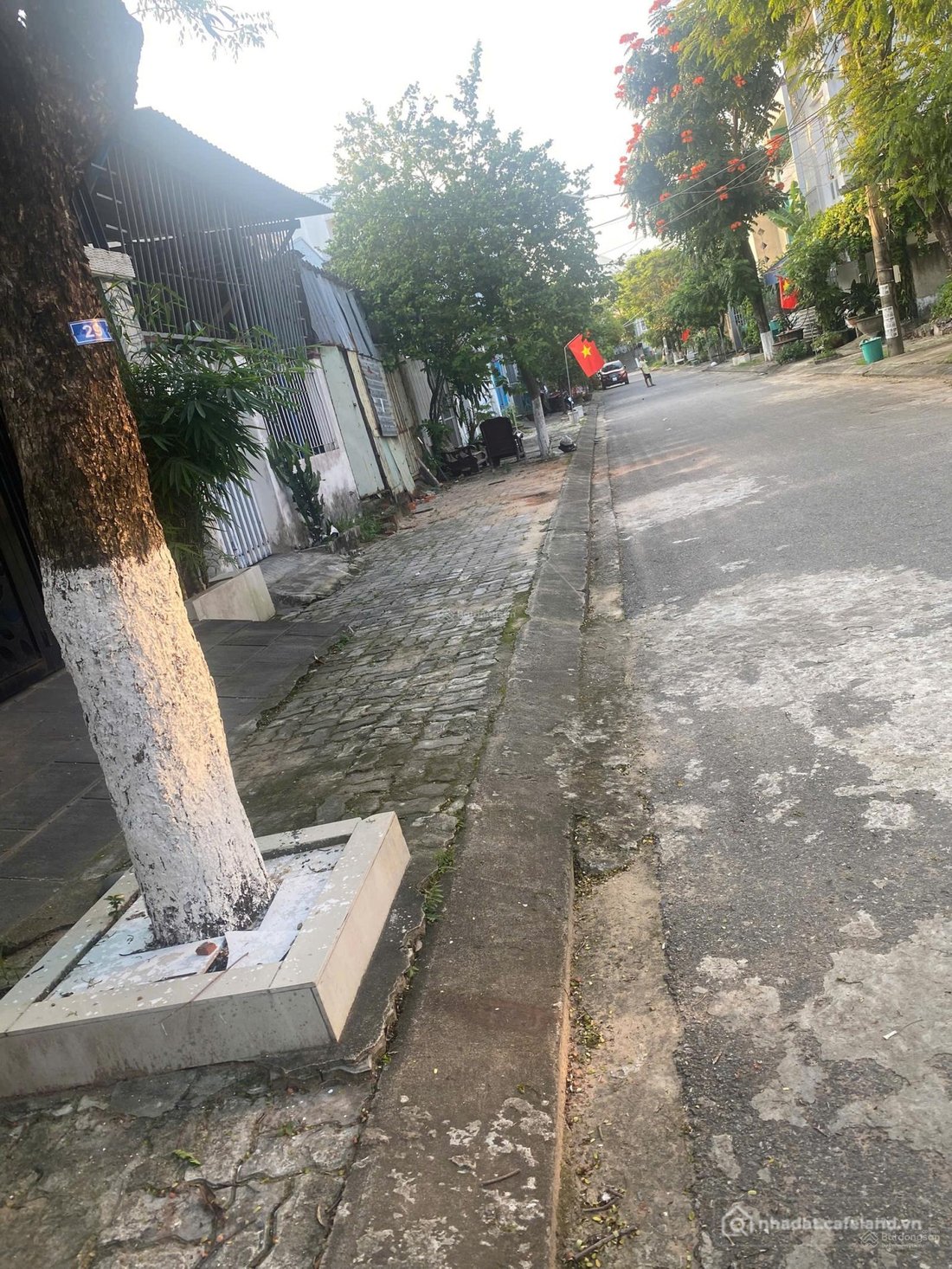 Bán nhà riêng: Đất Xuân Thiều 14 hiếm Hòa Hiệp Nam gần biển Nguyễn Tất Thành 100