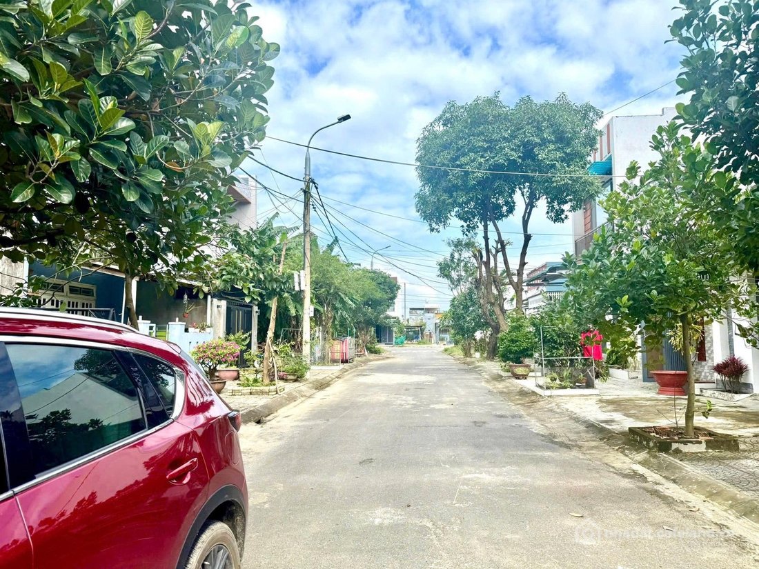 Bán đất thổ cư: Lô gia tròn 3 90m² - điểm đón sóng chung cư khu hòa hiệp