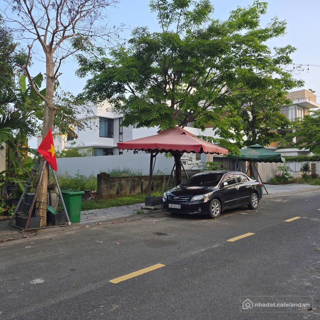 Bán đất thổ cư: Hàng hiếm tại Giáng Hương 10, 27 tỷ, 300m2, đất biệt thự Euro Vi