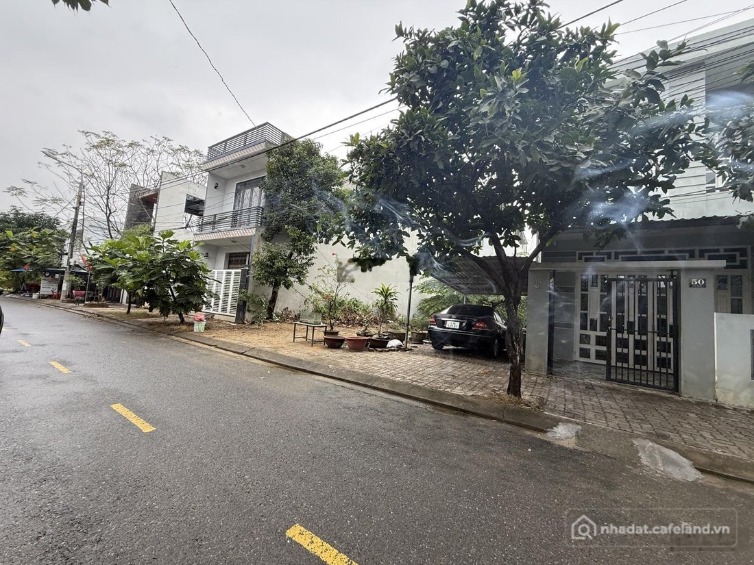 Bán đất thổ cư: Bán đất Khu công nghệ cao FPT đường Trà Khê 1 song song nam kì k