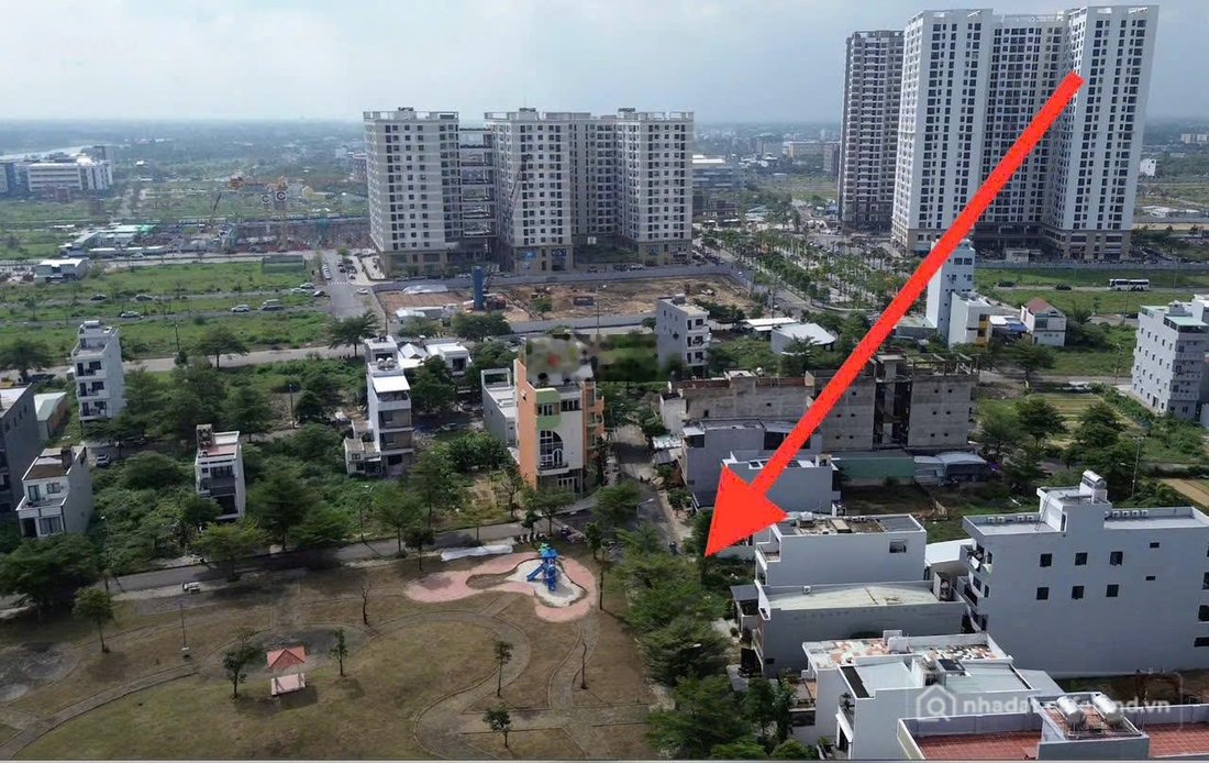 Bán đất thổ cư: Bán đất view công viên khu đô thị phú mỹ an . đường vùng trung 1