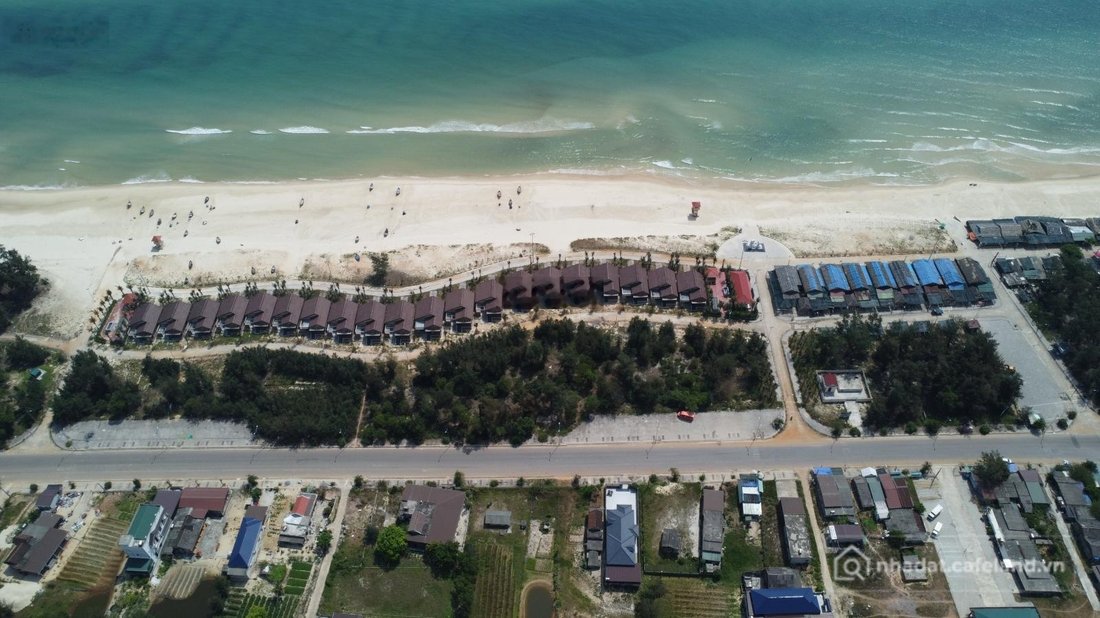 Bán đất thổ cư: Lô VIP hoa hậu chân dài đối diện khu dịch vụ biển Gio Hải