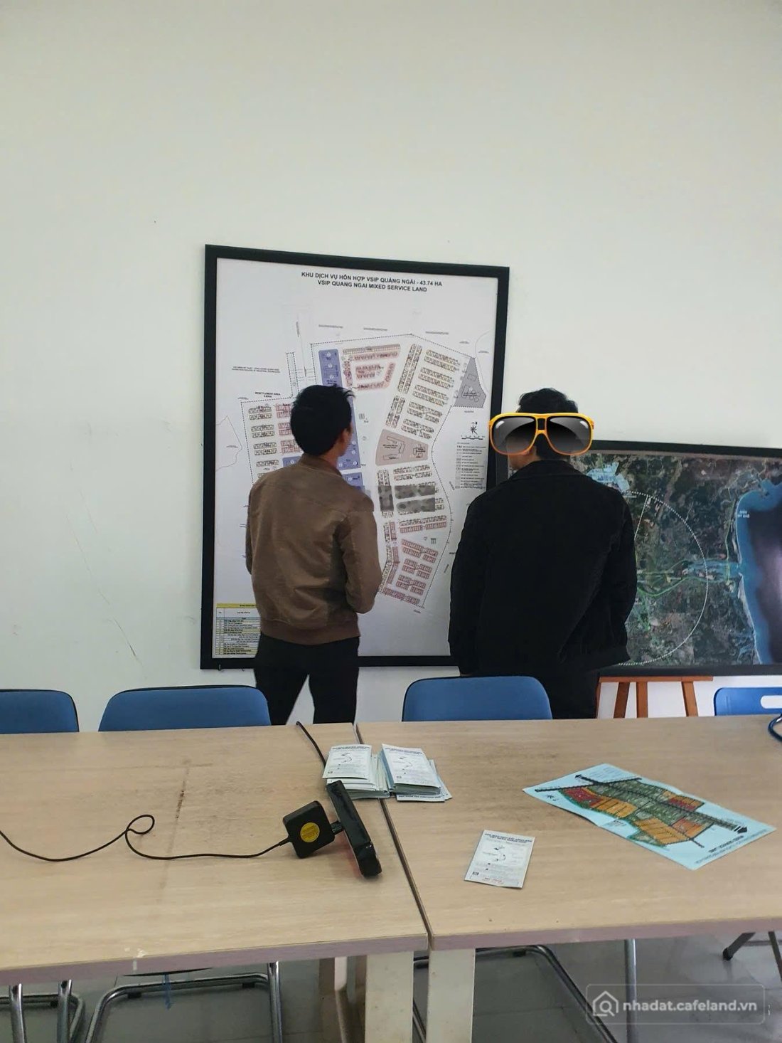 Bán đất thổ cư: Dẫn khách đi xem thực tế phân khu Tài Lộc khu dịch vụ VSIP Quảng