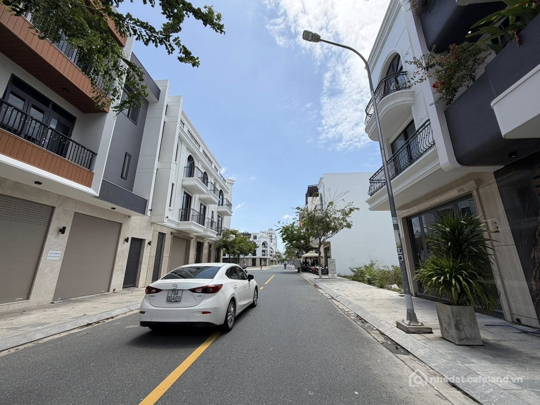 Bán đất thổ cư: Bán lô đất mặt tiền A2, khu đô thị VCN Phước Long 2, Nha Trang, 