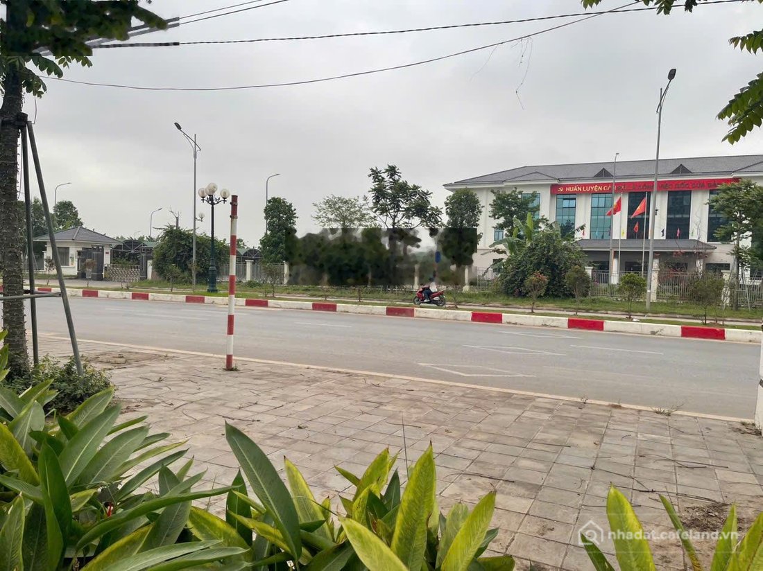 Bán đất thổ cư: Hàng Hiếm: Chuyển nhượng lô đất đường Trường Chinh-Tỉnh Bắc Ninh