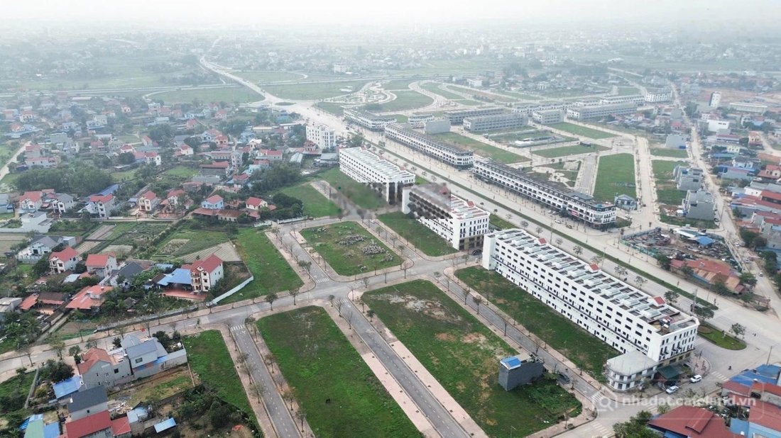 Bán đất thổ cư: Chính chủ bán lô góc Do3.44 Tấn Đức JSC 142m nằm sau Agribank & 